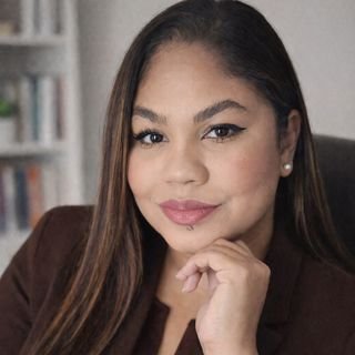 Dra. Ana Beatryz Nunes