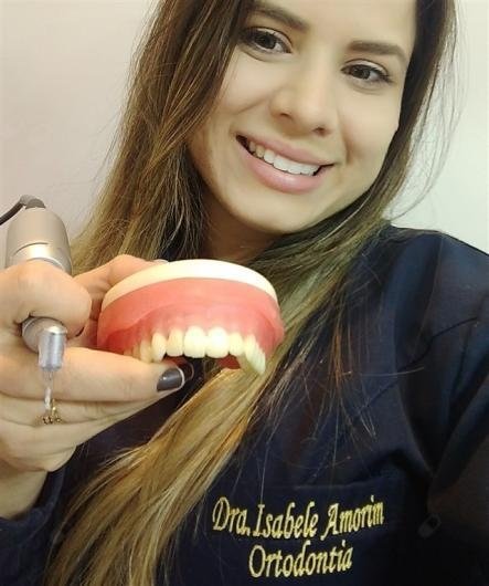 Isabele Henrique de Paula Amorim de Almeida