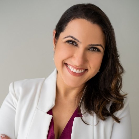 Dra. Gynara Rezende Gonzalez do Valle Barbosa