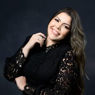 Dra. AYRA CAVALHEIRO