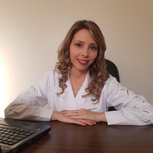 Dra. Larissa Galdino Bussi