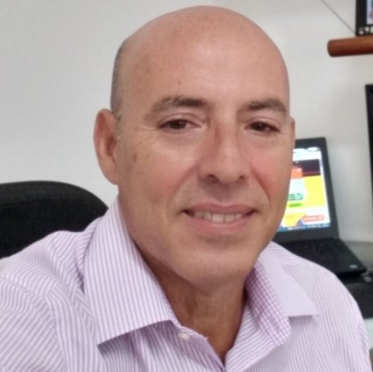 Dr. Ivany Coutinho Neto