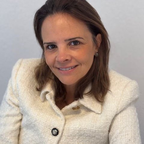 Junia Chaves Andrade