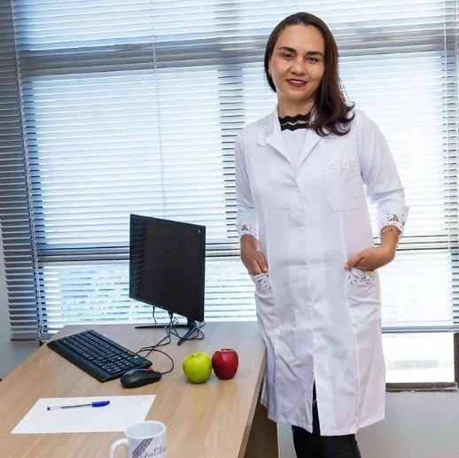 Dra. Mônica Alves da silva