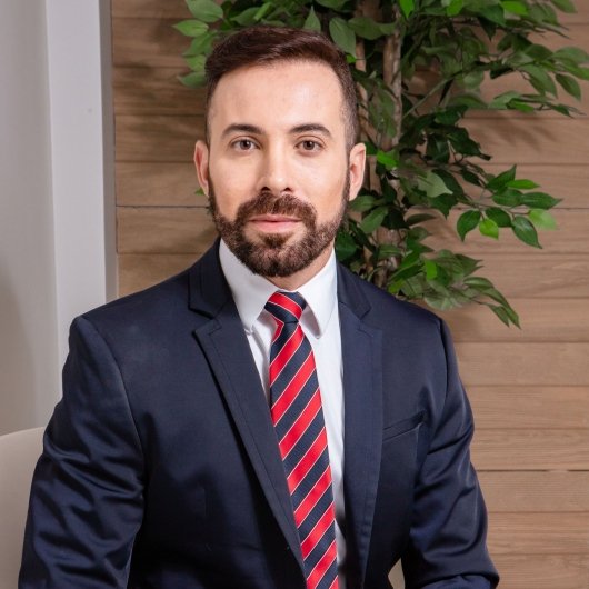 Dr. Andre Alves