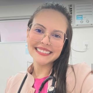 Dr. Gabriela Medeiros Abreu