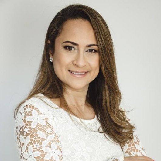 Dra. Luciana Camargo