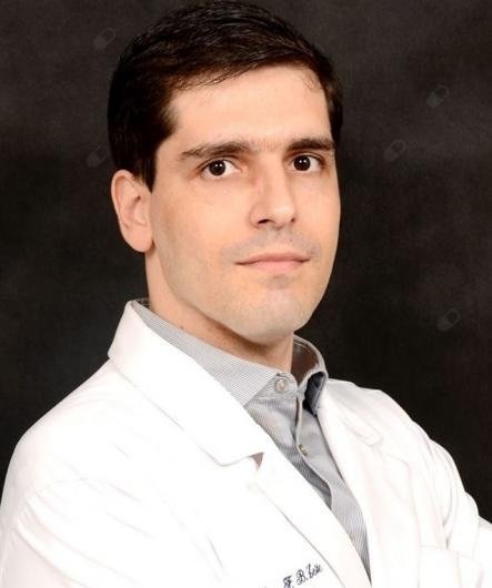 Dr. Hugo Fraga Barbosa Leite
