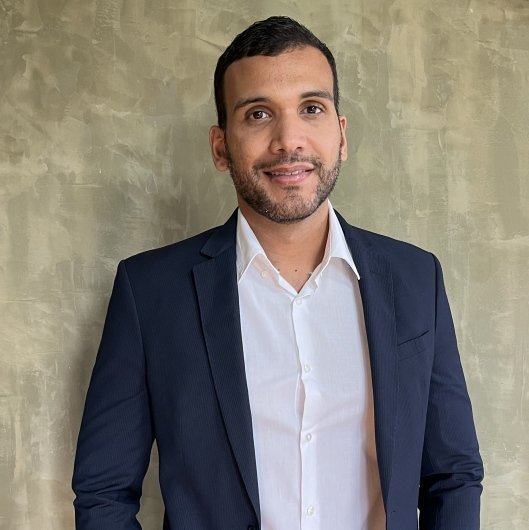 Dr. Caio Cerqueira