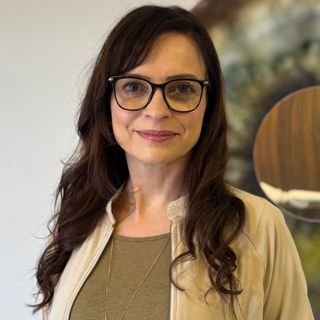 Dra. Silvana Leal