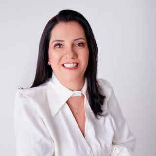 Dra. Amanda Altarugio Rivet