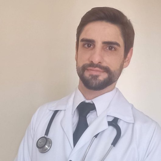 Dr. Filipi Bertolassi