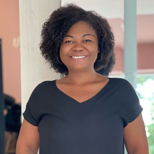 Prof. Fernanda Souza