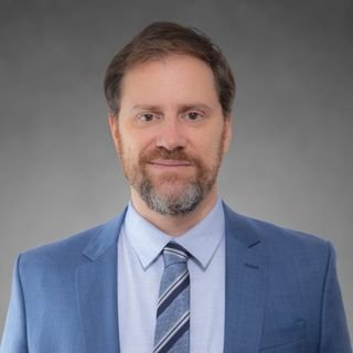 Dr. Fernão Bevilacqua Alves Da Costa