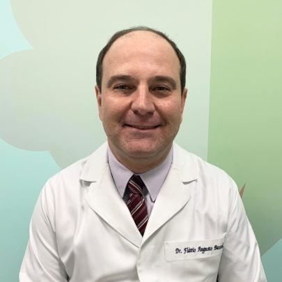 Dr. Flávio Augusto Bassoli