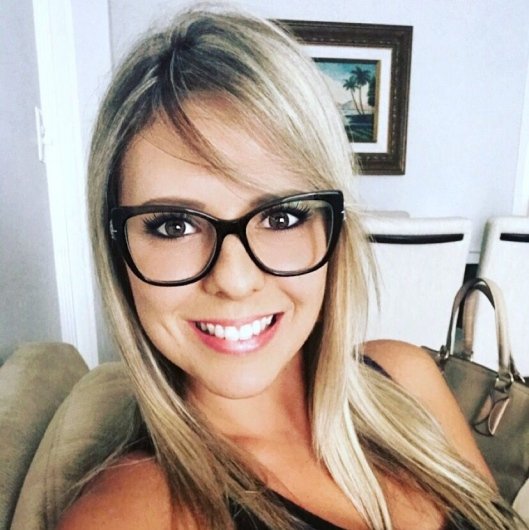 Ana Paula Sesti Becker