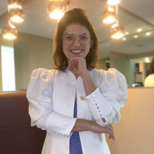Dra. Aline Soares Garcez