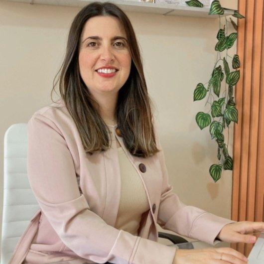 Dra. Shirlislaine Oliveira