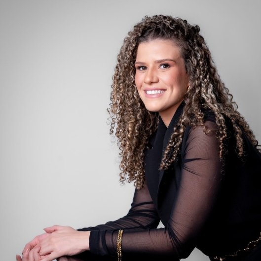 Dra. Fernanda Marçal Rios