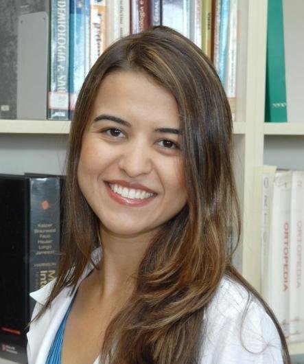 Dra. Celia Trajano Vieira