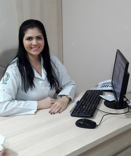 Dra. Dayane Oliveira