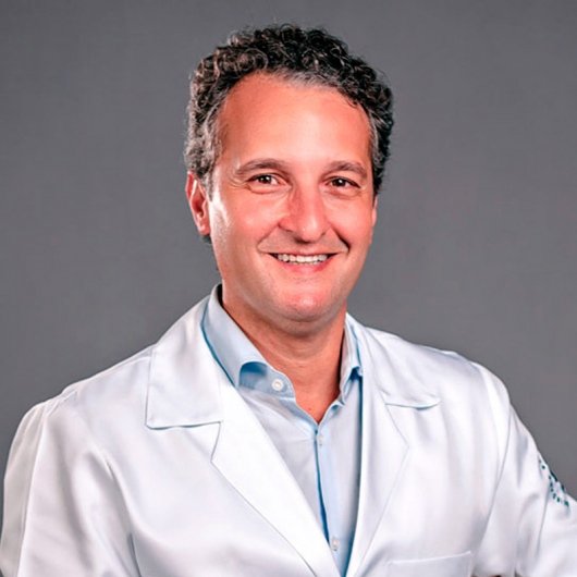 Dr. Leonardo Magalhães Youssef