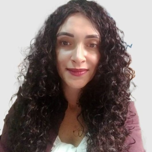 Angela Letícia dos Santos