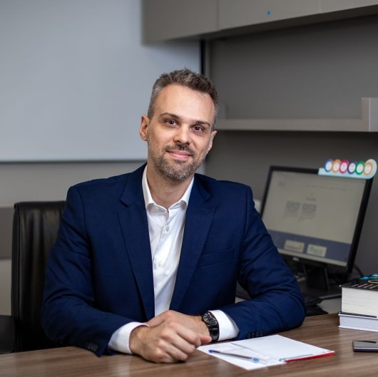 Dr. Vinicius Lorandi
