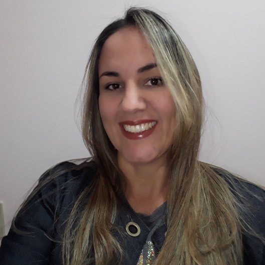Lóren Almeida Oliveira