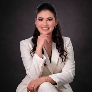 Dra. Débora Rabelo Magalhães Brasil