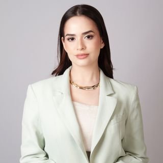 Dra. Alessandra Pires