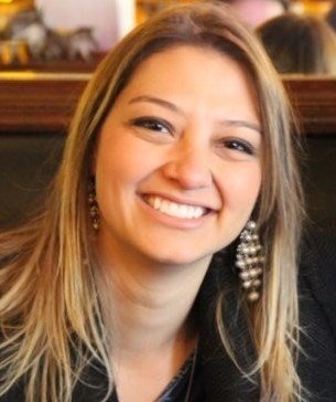 Dra. Beatriz Lucchetta Khouri
