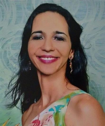 Dra. Kaciana Gomes de Lima