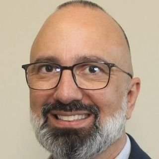 Dr. Marcello Faria Regueira Alves