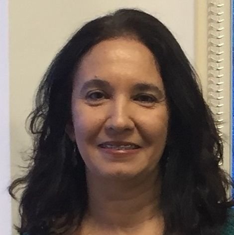 Dra. Claudia Campanatti