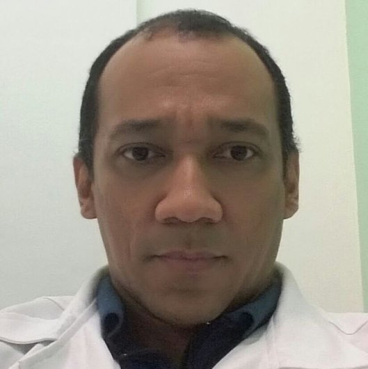 Dr. Elielton Reis
