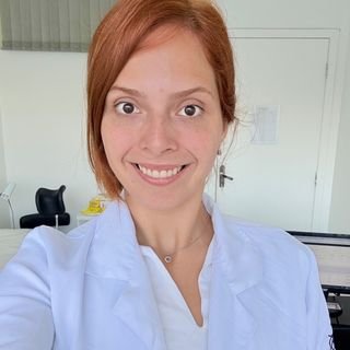 Dra. Natalia Alves do Nascimento