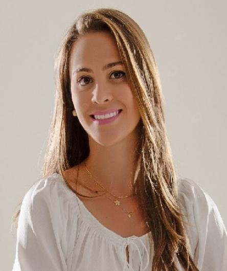 Priscilla Nery de Farias Alvarenga