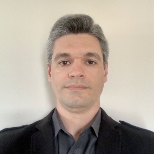 Dr. Rodrigo Guerra