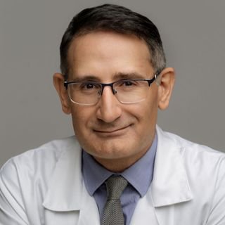 Dr. Gabriel Osain Chaar