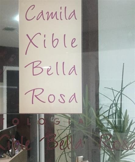 Dra. Camila Xible Bella Rosa