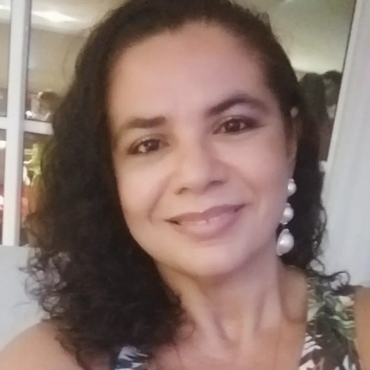 Dra. Derlange Rodrigues Barbosa