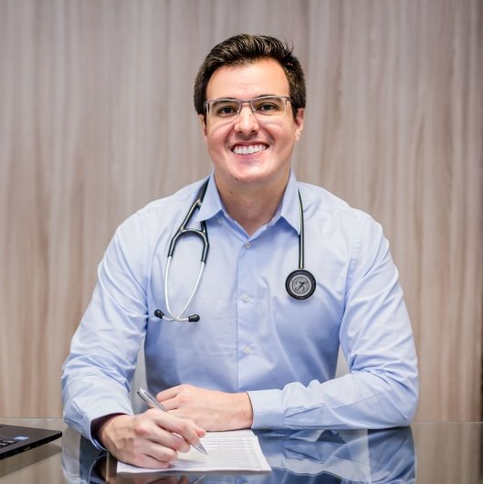 Dr. Rainne André Siqueira
