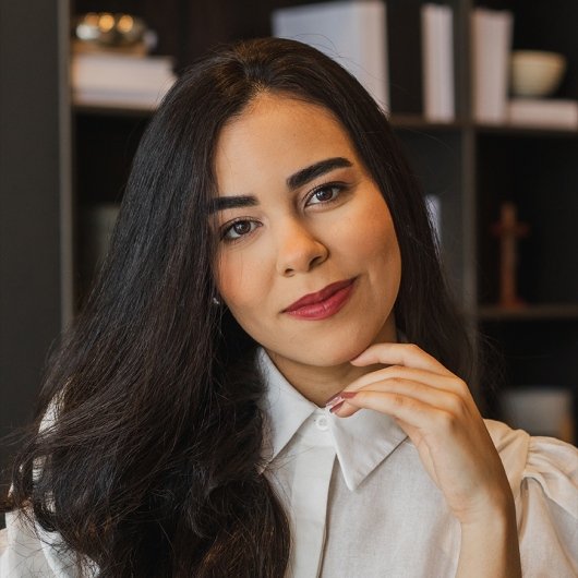 Dra. Renata Medeiros