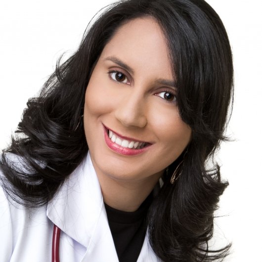 Dra. Valeska Almeida Brito