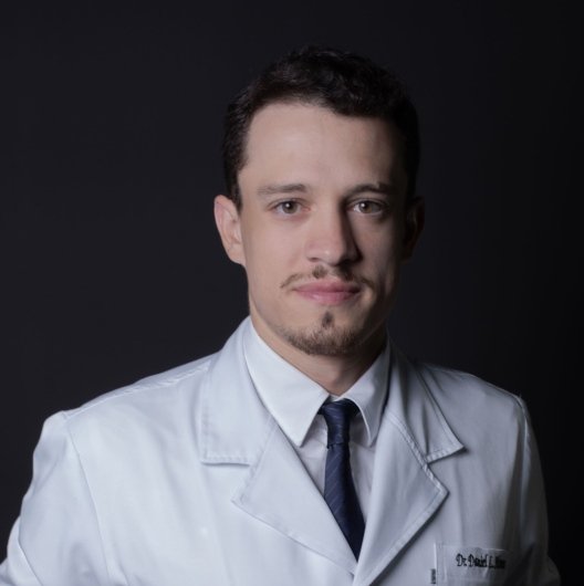 Dr. Daniel Lagoeiro Alvarenga
