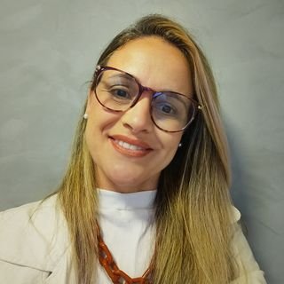 Dra. Ana Flávia Hamú