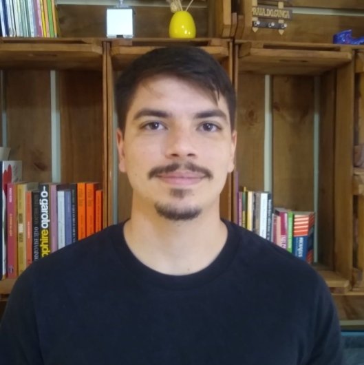 Dr. Thiago Ayres Cavini