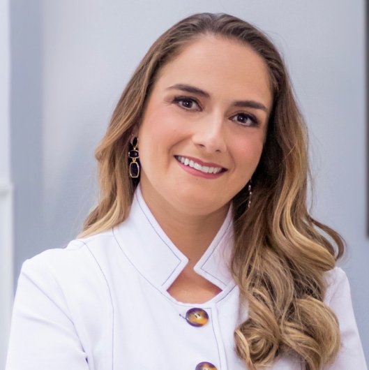 Dra. Flávia Zardo Trindade