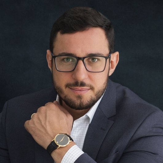 Dr. Igor Milward